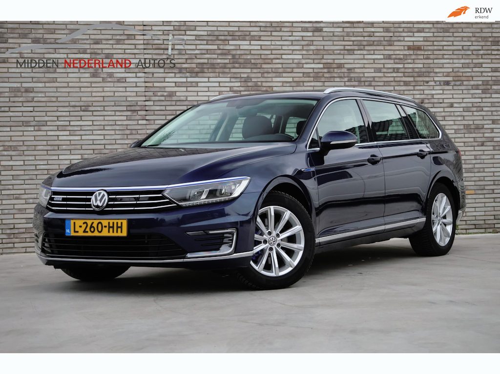 Volkswagen Passat Variant 1.4 TSI GTE * SOH 96% * STOELVERW * ADAPT CRUISE * PDC *