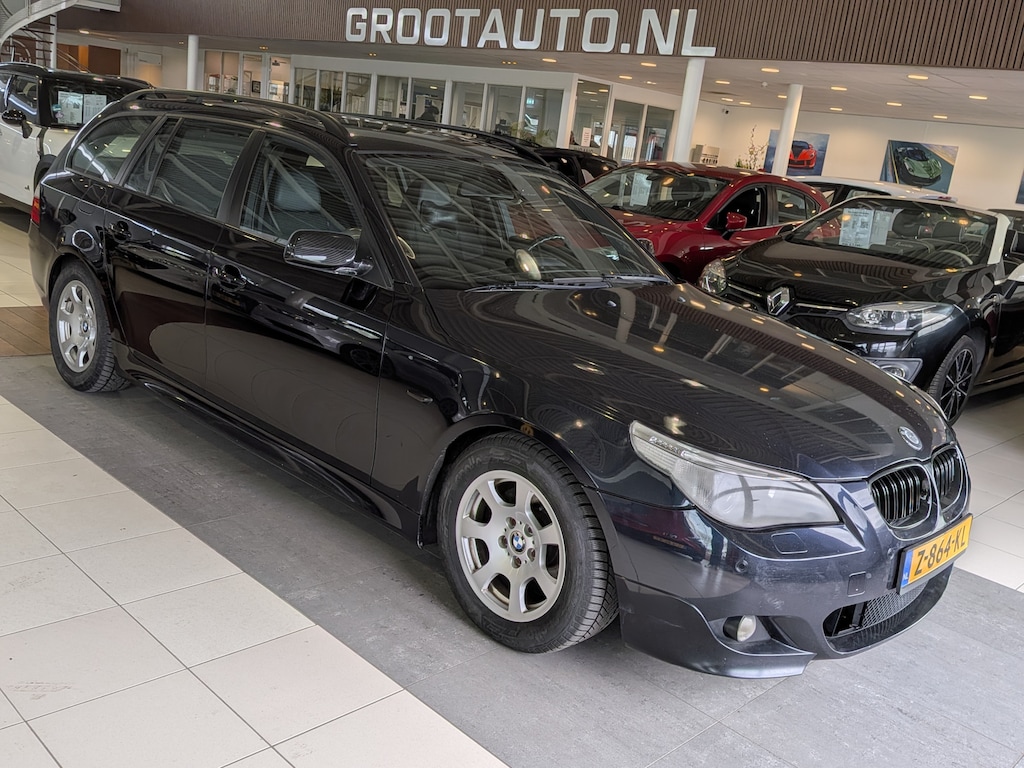 BMW 5-Serie Touring 523i Airco, Cruise Control, Stuurbekrachtiging