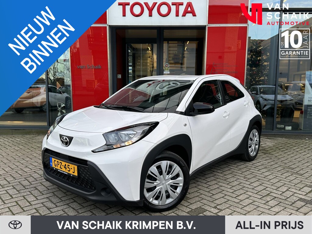 Toyota Aygo X 1.0 VVT-i MT Play | Apple Carplay/Android Auto | Airco | Achteruitrijcamera