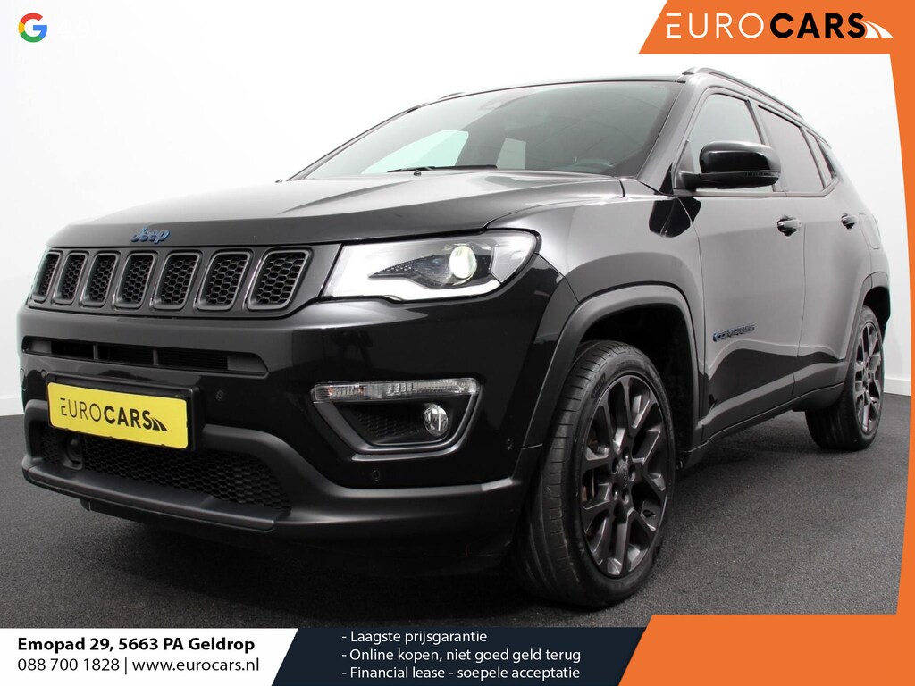 Jeep Compass 4xe 240 Plug-in Hybrid S Navigatie Apple Carplay/Android auto Climate Control Parkeersensoren Camera Elektrisch verstelbare bestuurderstoel Xenon koplampen Stoelverwarming Elektrische achterklep Afneembare trekhaak