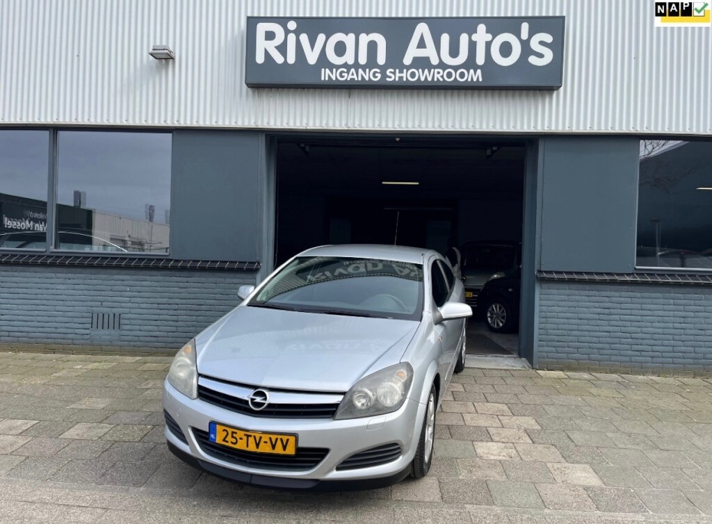 Opel Astra 1.6 EDITION GTC