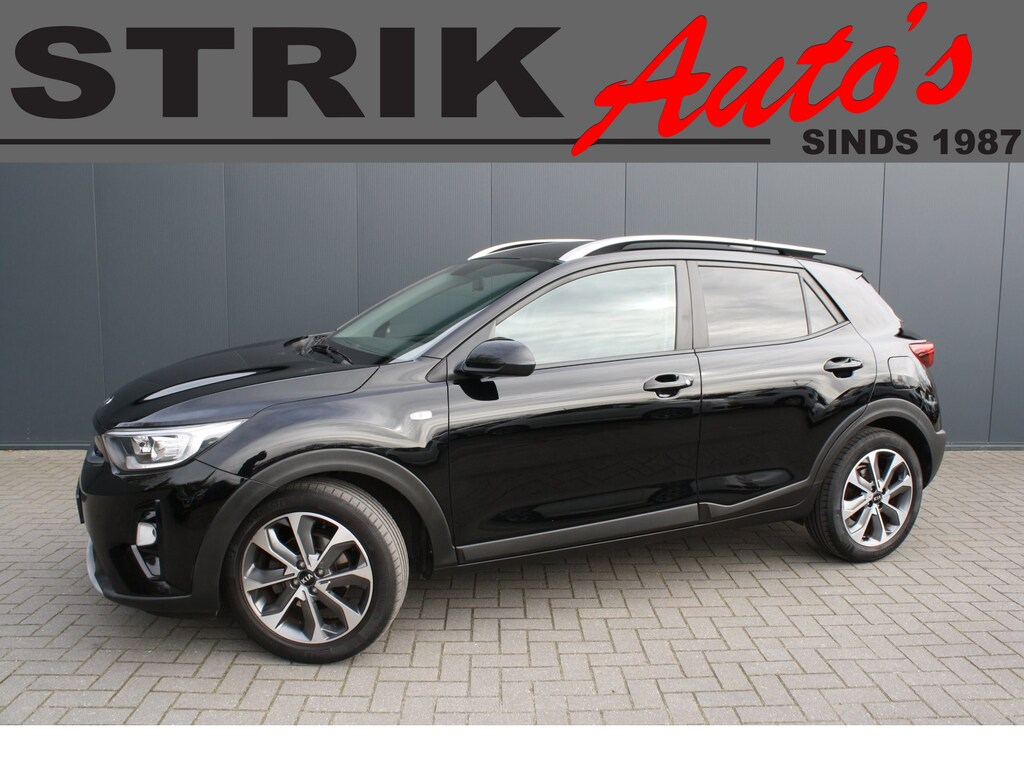 Kia Stonic 1.0 T-GDi Sports Edition - NAVIGATIE - CAMERA - APK 7-28 - SET VELGEN MET WINTERBANDEN