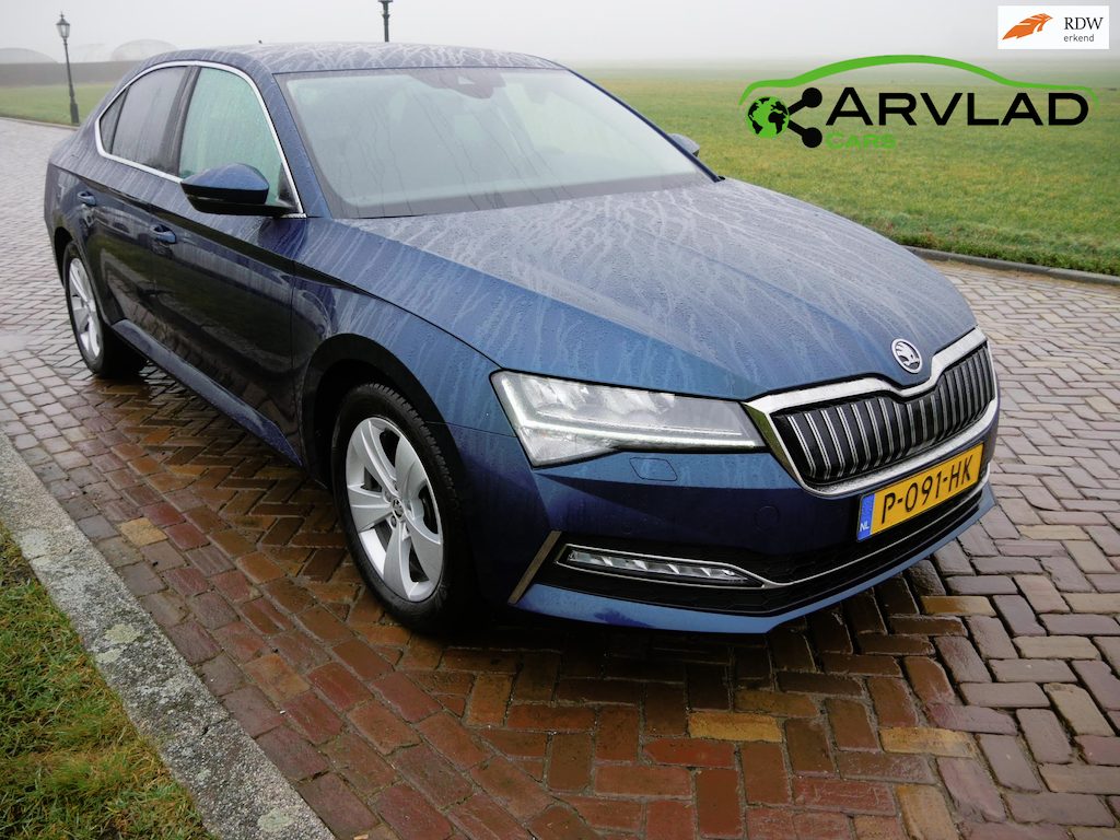 Skoda Superb 1.4 TSI iV Business Edition Plus CLIMA NAVI ** 13499 NETTO **