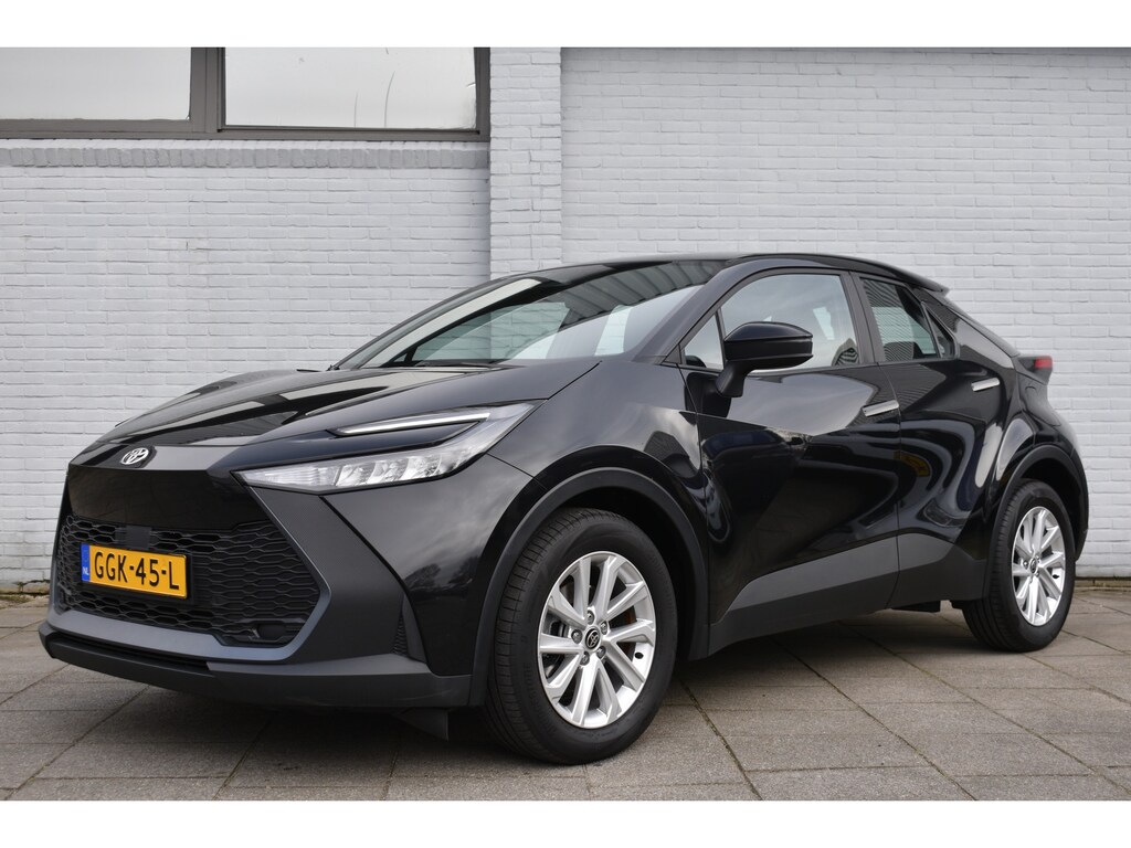 Toyota C-HR / C-HR+ 1.8 Hybrid 140 Active Automaat 140pk | Achteruitrijcamera | Parkeersensoren vóór én achter | Dodehoek detector |