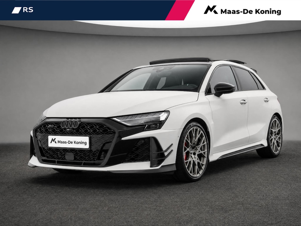 Audi RS3 Sportback 2.5 TFSI quattro 400 PK competition limited 593/750 · Audi Exclusive Gletsjerwit Mat Effect · Head-Up display · Sonos Premium 3D · Panorama dak · RS sportuitlaat