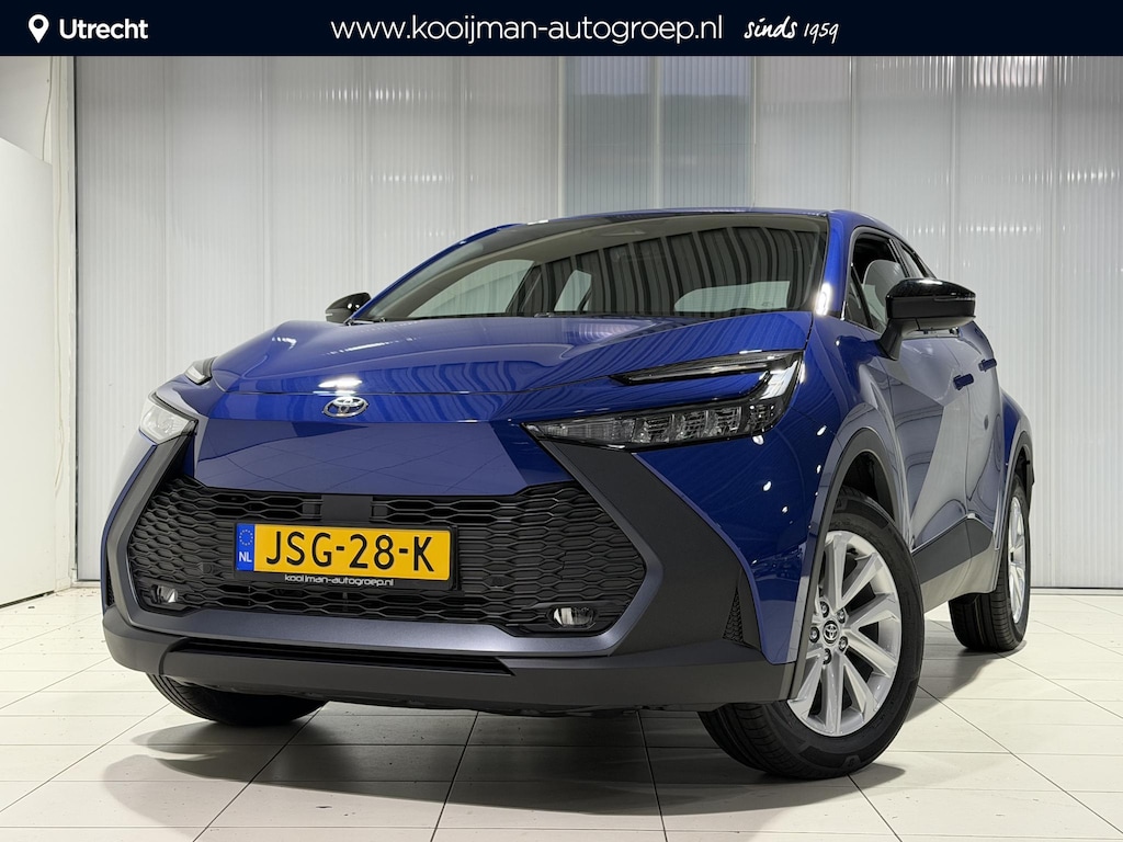 Toyota C-HR / C-HR+ 2.0 Plug-in Hybrid 220 Active Direct leverbaar, Camera, Apple carplay/anroid auto, Compleet