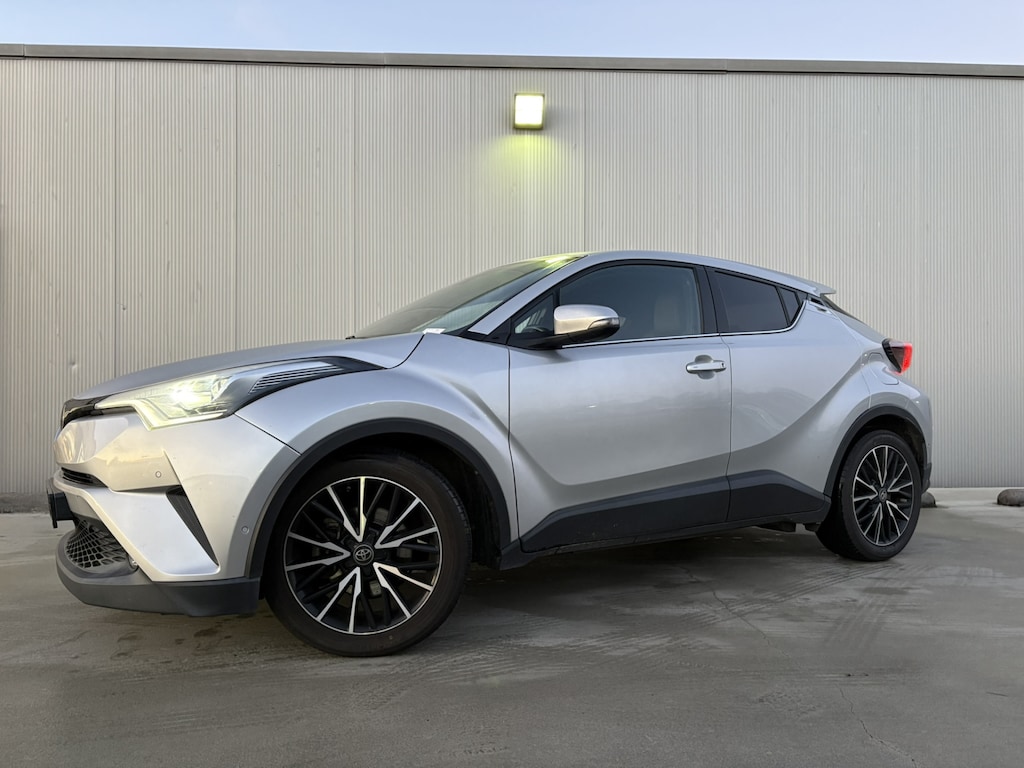 Toyota C-HR / C-HR+ 1.8 Hybrid Executive | Trekhaak | Dode hoek detectie