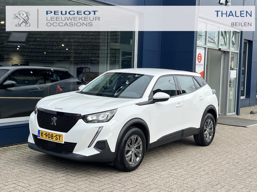 Peugeot 2008 1.2 Turbo 100 PK Active Pack Trekhaak | Navigatie | Apple carplay | Hoge zitpositie | Parkeersensoren | Climate Control | Cruise Control | Lichtmetalen velgen |