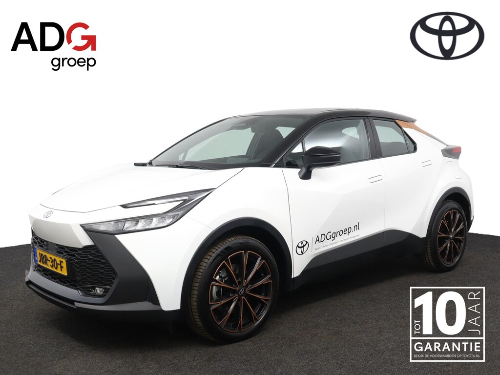 Toyota C-HR / C-HR+ 2.0 Plug-in Hybrid 220 ADG Limited Edition DEMOVOORDEEL! | Copper Pack | 19" Lichtmetalen Velgen | Bi-Tone Kleurstelling | Stoel- & Stuurwielverwarming | Adaptieve Cruise Control |