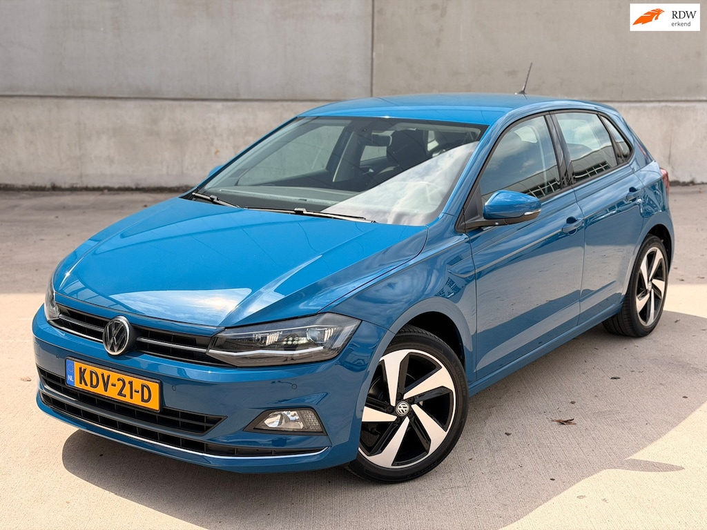 Volkswagen Polo 1.0 TSI Highline Virtual 17'' LED ACC Camera CarPlay Navi Stoelverwarming