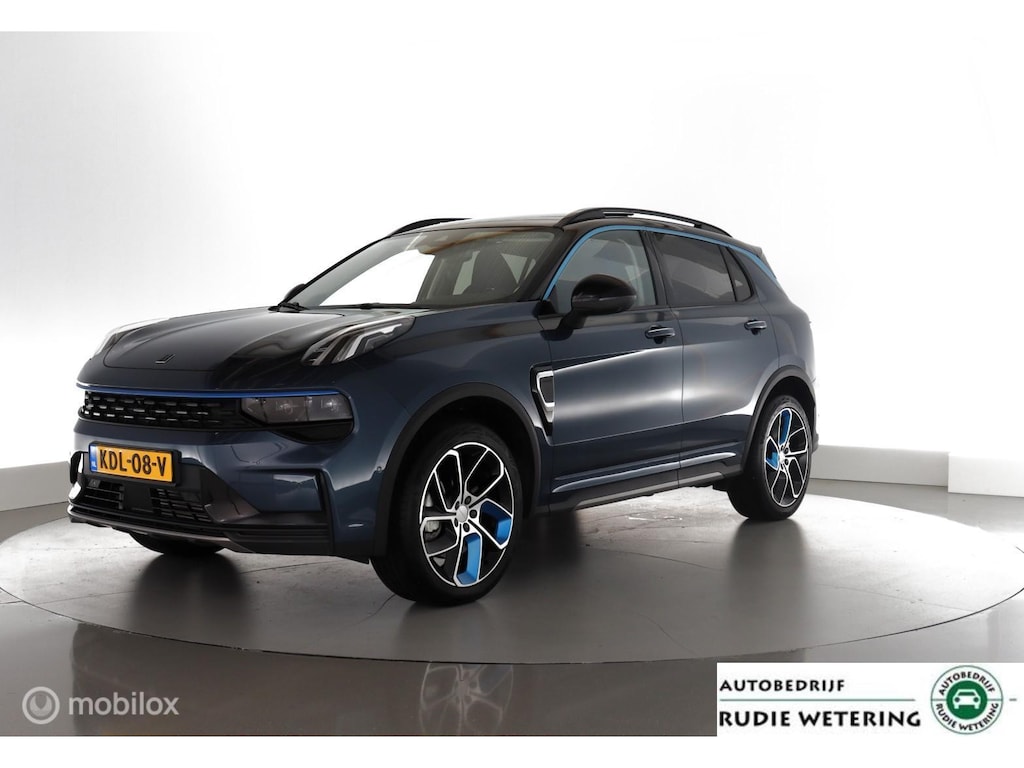 Lynk & Co 01 1.5 PHEV 261pk pano|carplay|360cam|acc|lmv20