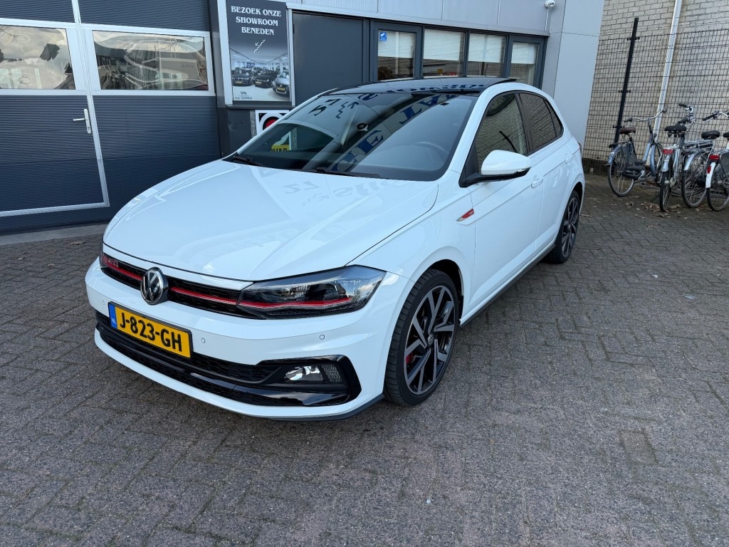 Volkswagen Polo 2.0 TSI GTI   Camera,Beats,Pano, Nav. Virtueel dashboard.
