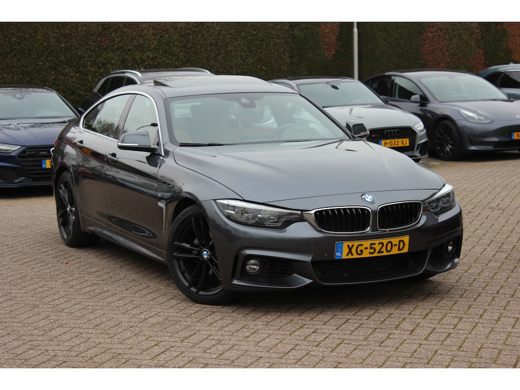 BMW 4-Serie Gran Coupe 418i High Exe. M Sport / Trekhaak / Schuifdak / 360Camera / 18'' / Navigatie / Dodehoek / DAB / Cruise Control / Getint glas / Stoelverwarming