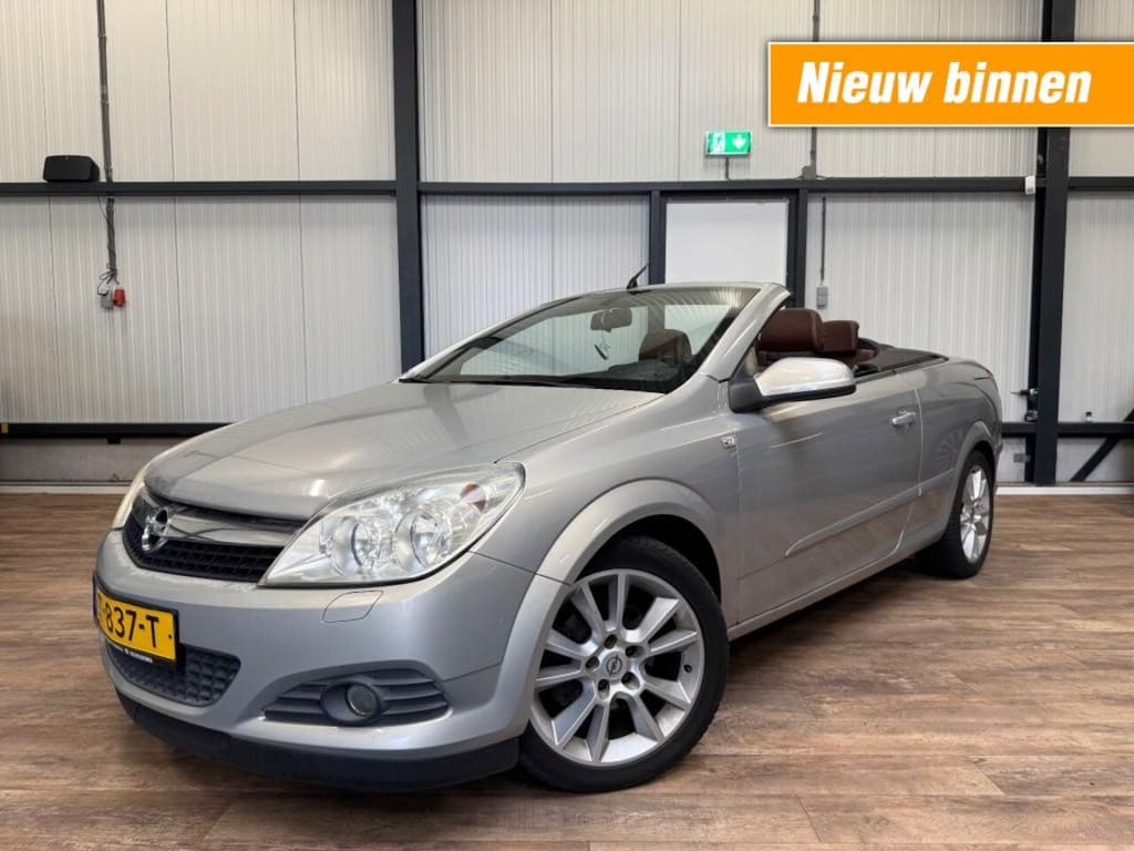 Opel Astra TwinTop 1.8 Enjoy