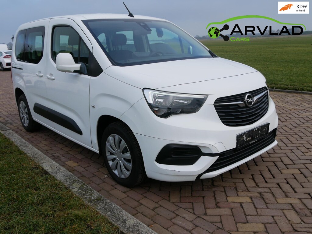 Opel Combo 1.5D L1H1 Edition 5-pers AC ** 6999 NETTO **