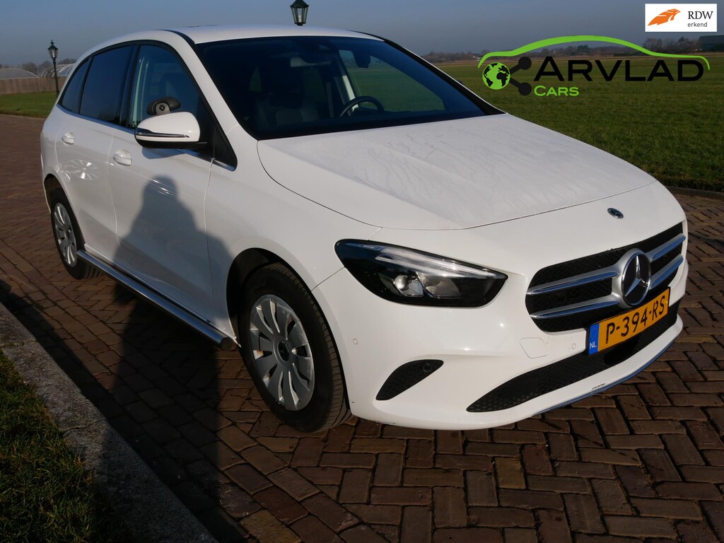 Mercedes-Benz B-klasse 200d AUT AC CAMERA 2022 ** EX POLICE MARGE CAR **