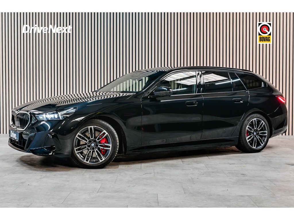 BMW i5 Touring 40 xDrive M-Sport PRO | 97% SOH | HUD | PANO | HARMAN KARDON | STOELVERW