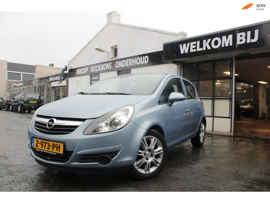 Opel Corsa 1.2-16V APK NIEUW / Airco / CruiseControl / Fietsenrek / Elektrische ramen voor