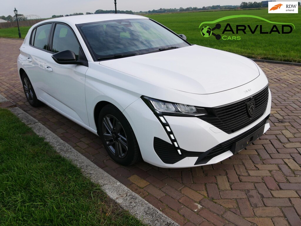 Peugeot 308 1.5 BlueHDi Active Pack AUT AC NAVI ** 10499 NETTO **