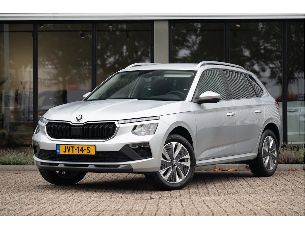 Skoda Kamiq 1.0 TSI Top Selection DSG | 5j. / 100.000km garantie | Navi by App | 17" | Camera | Stoel- Stuuverw.