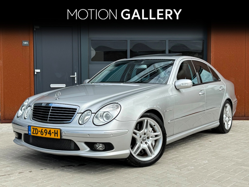 Mercedes-Benz E-klasse AMG 55 | Volledige historie | Eisenmann | H&K | Alcantarahemel | Zonnedak | Bi-xenon | Zonnerollo