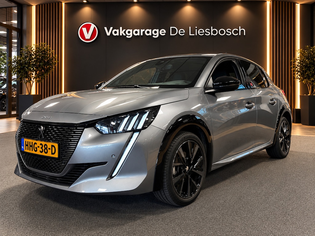 Peugeot 208 1.2 GT 101PK / Navigatie / DAB / Camera / PDC v+a / Full Led