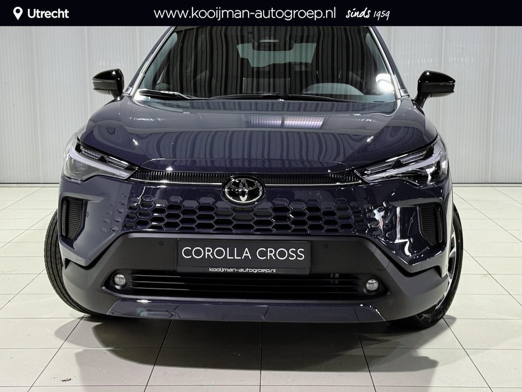 Toyota Corolla Cross Hybrid 140 Dynamic € 3000 inruilpremie, nieuw te bestellen, Stoel/stuurwielverwarming, 18'' Lichtmetalen velgen
