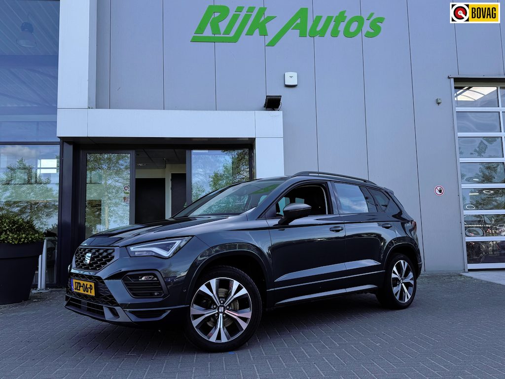 SEAT Ateca 1.5 TSI FR Business Intense * Stoel + Stuur verwarming * Camera * Trekhaak