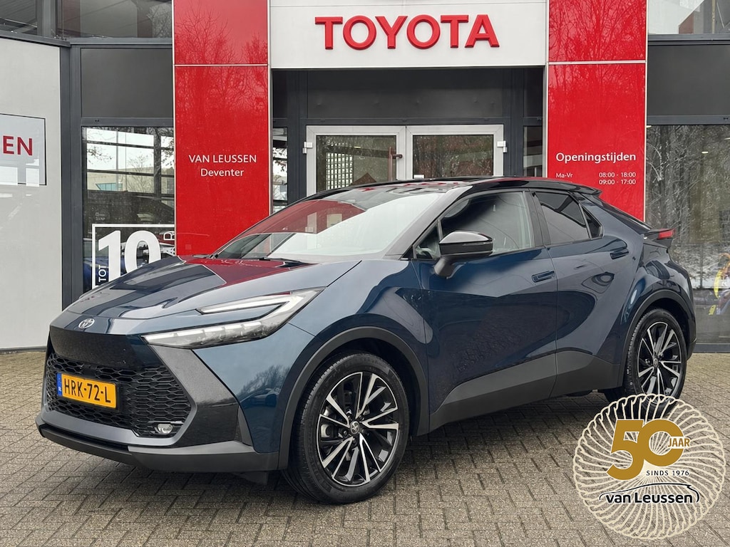Toyota C-HR / C-HR+ 2.0 Plug-in Hybrid 220 Executive NAVI BLIND-SPOT KEYLESS APPLE/ANDROID PARK-SENSOREN ELEK-ACHTERKLEP LM-VELGEN AD-CRUISE