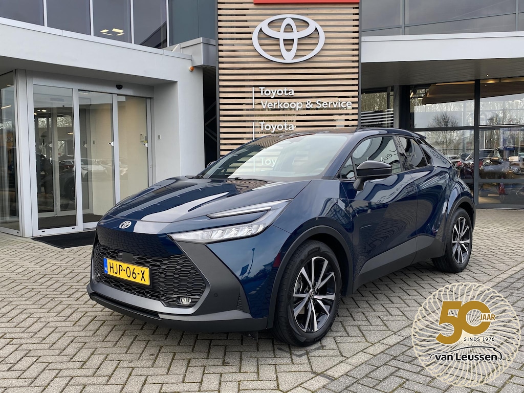 Toyota C-HR / C-HR+ 1.8 Hybrid 140 Dynamic LM-VELGEN KEYLESS PARK-SENSOREN BLIND-SPOT APPLE/ANDROID AD-CRUISE CAMERA BLUETOOTH DAB+