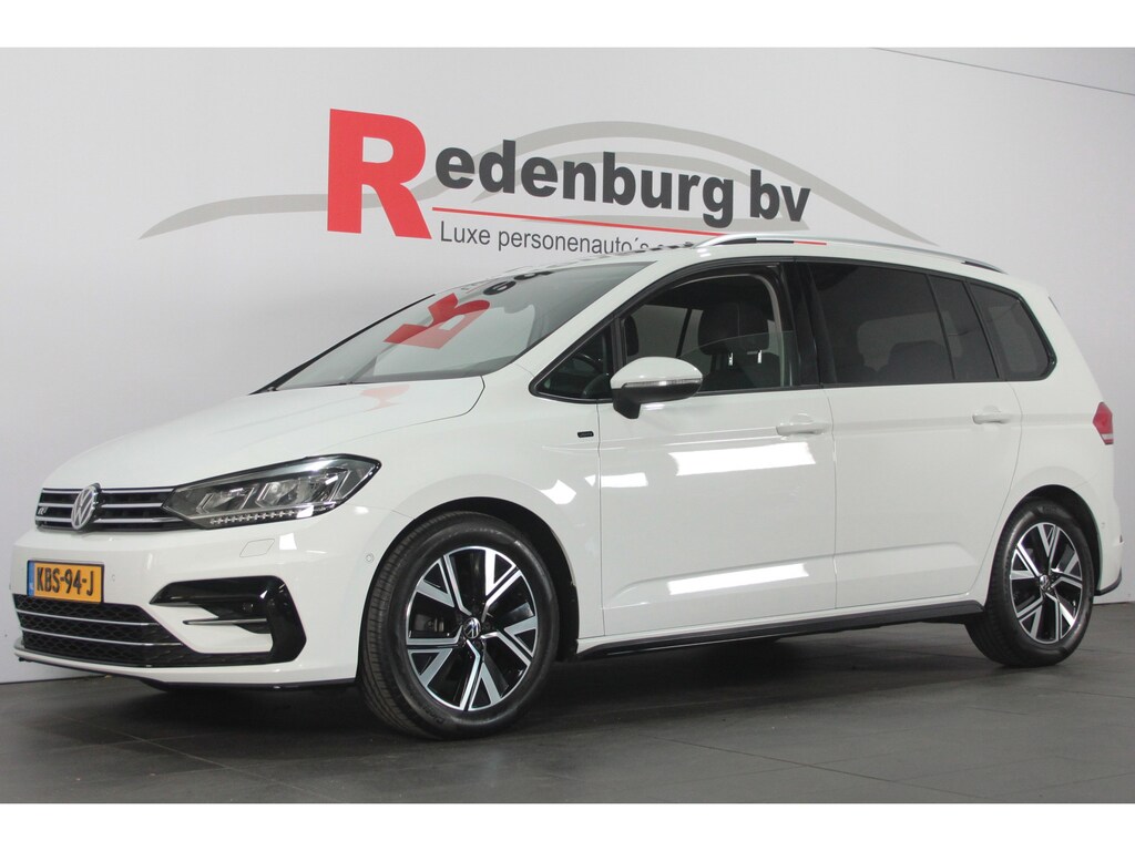 Volkswagen Touran 1.4 TSI R-Line 7p - Automaat - Pano / Navi / Camera