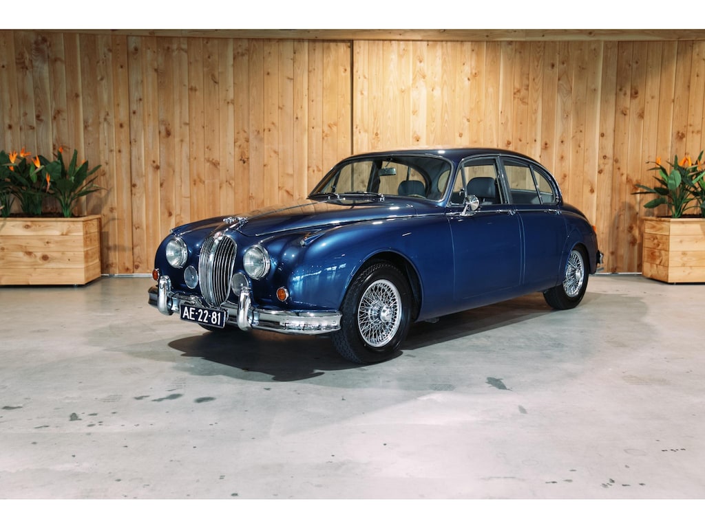 Jaguar MK II 3.8 | EUR 160k Restauration |