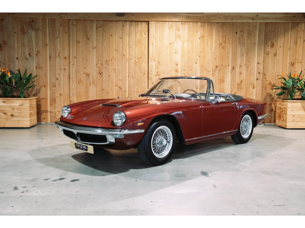 Maserati Mistral 3.5 Spider | 1 of 27 | Swiss Car |