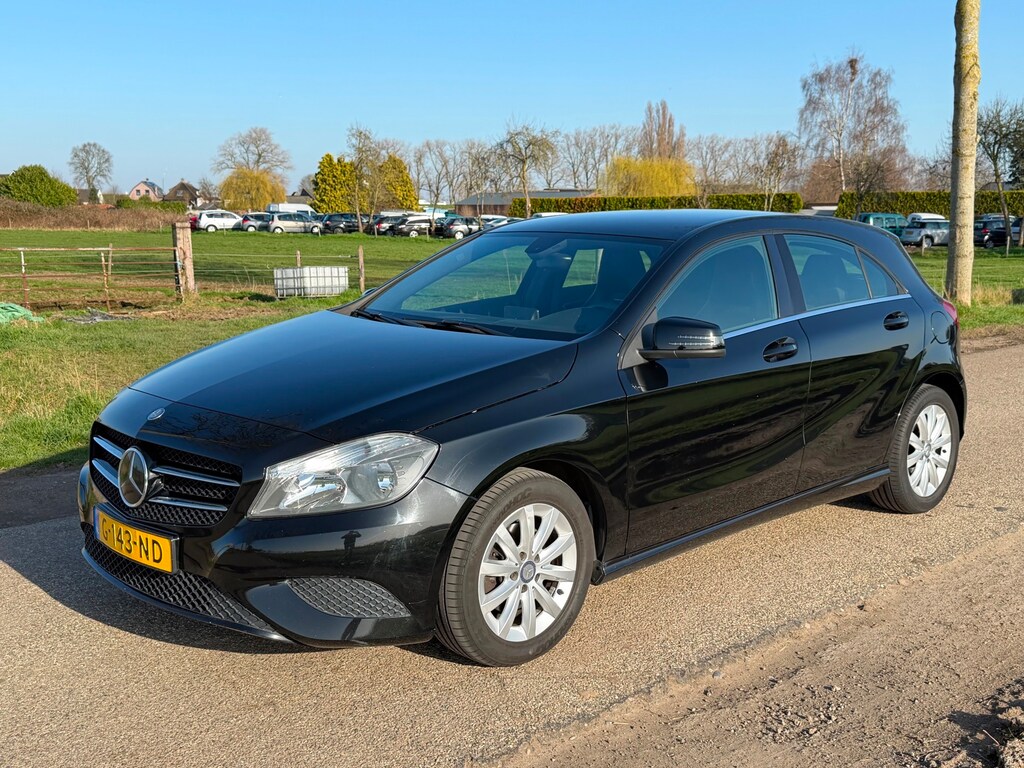 Mercedes-Benz A-klasse 180 Ambition APK 12-2026 Airco Navi