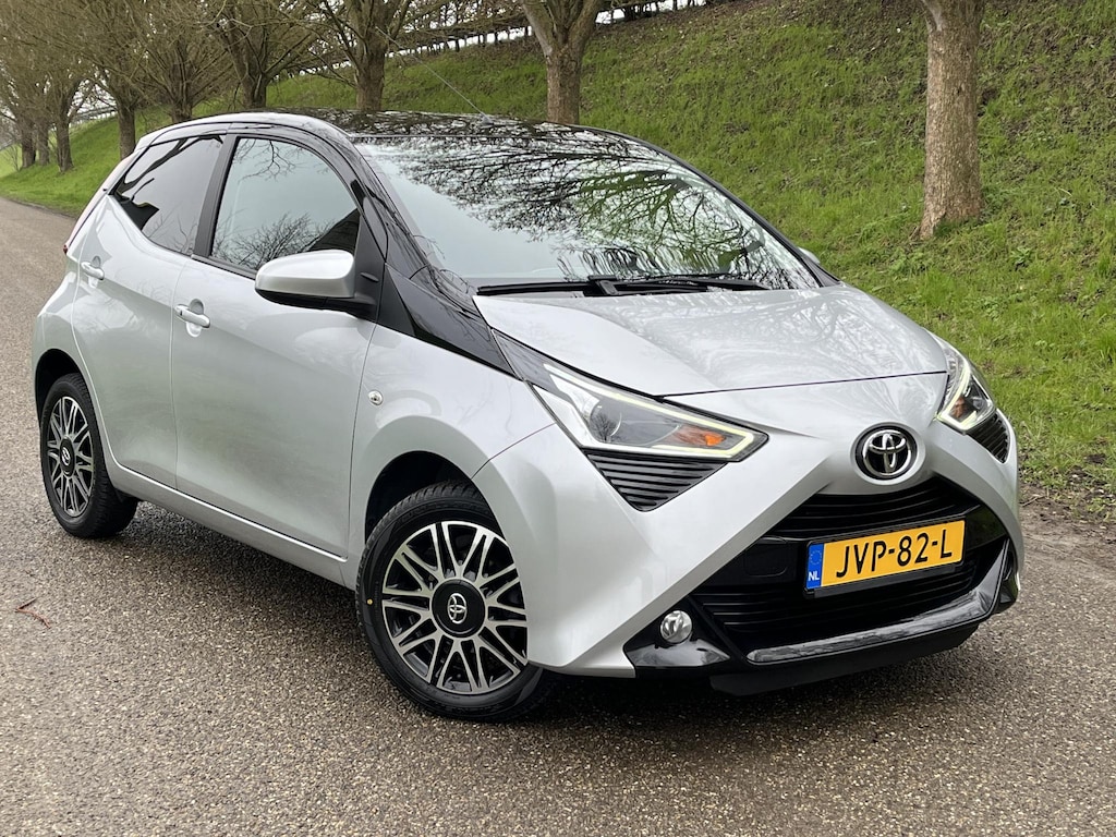 Toyota Aygo 1.0 VVT-i x-play