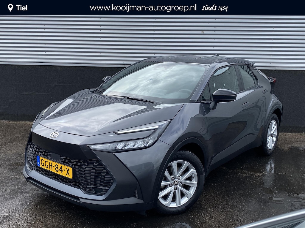 Toyota C-HR / C-HR+ 1.8 Hybrid 140 Active Navigatie Apple CarPlay/Android Auto, dodehoek detectie, keyless, adaptieve cruise control, NL-auto! BTW-auto, 1e eign.