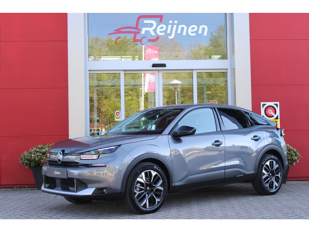 Citroën C4 C4 1.2 HYbrid 145PK MAX | HEAD UP DISPLAY | CAMERA VOOR + ACHTER | NAVIGATIE | DRAADLOZE TELEFOONLADER | FULL LED KOPLAMPEN | DRAADLOZE APPLE CARPLAY/ANDROID AUTO | 18" LICHTMETALEN VELGEN | ADAPTIVE CRUISE CONTROL | CLIMATE CONTROL | LEDEREN BEKLEDING | DAB+ RADIO | KEYLESS ENTRY/START |