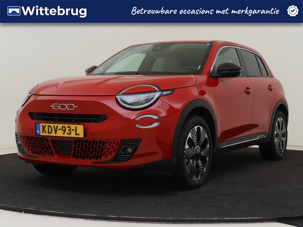 Fiat 600 1.2 Hybrid La Prima YP