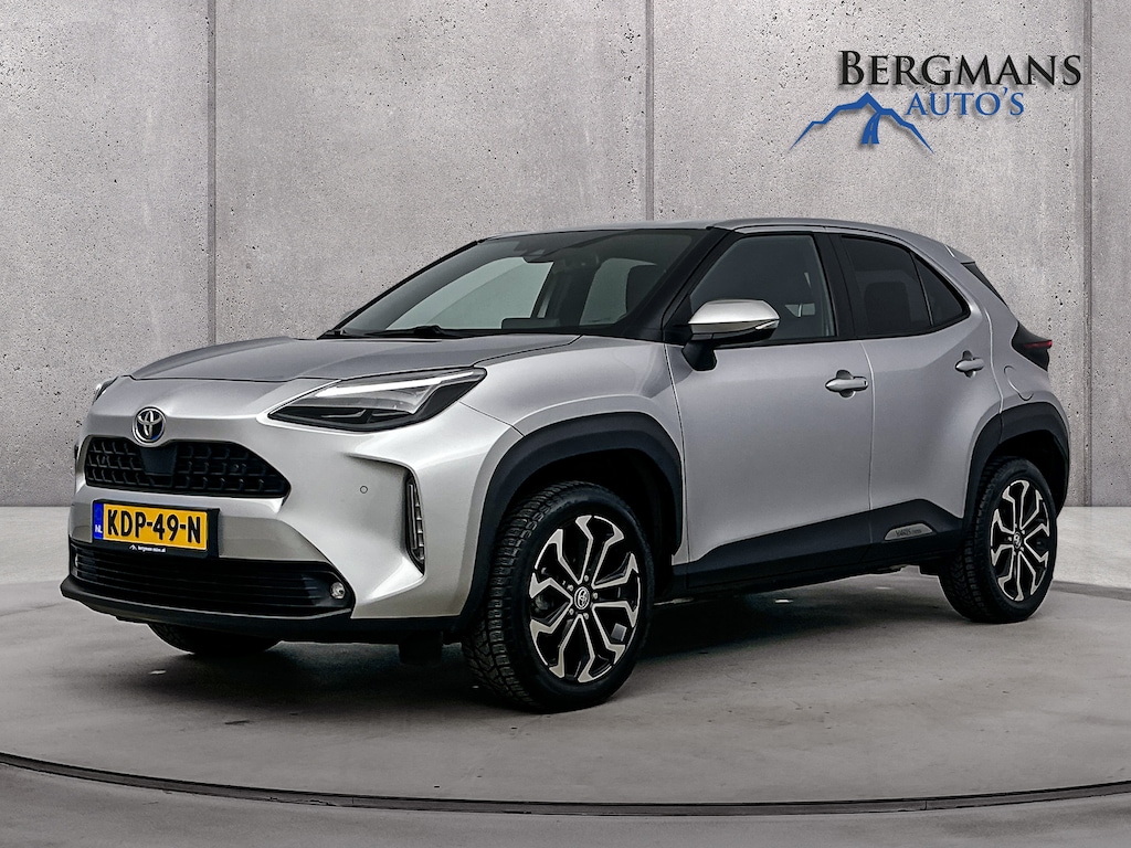 Toyota Yaris Cross // 1.5 Hybrid First Edition GRATIS BOVAG AFLEVERPAKKET T.W.V. 995,-