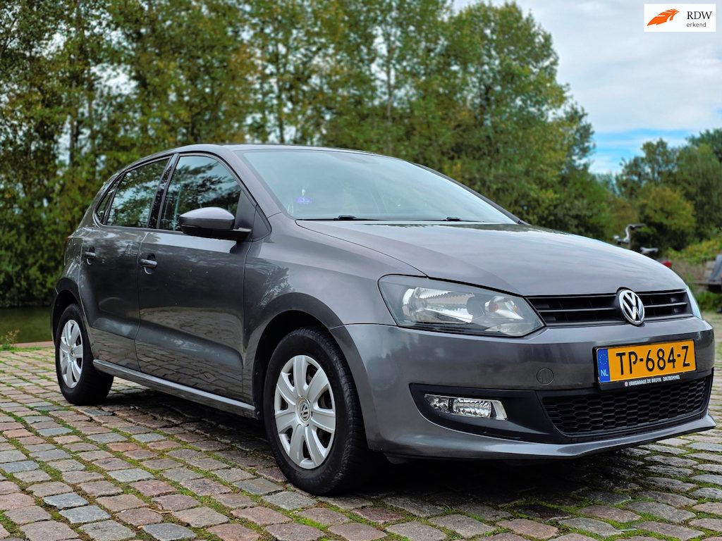 Volkswagen Polo 1.2-12V BlueMotion Trendline Airco cruis control cv op afs elektrische ramen parkeer sensor