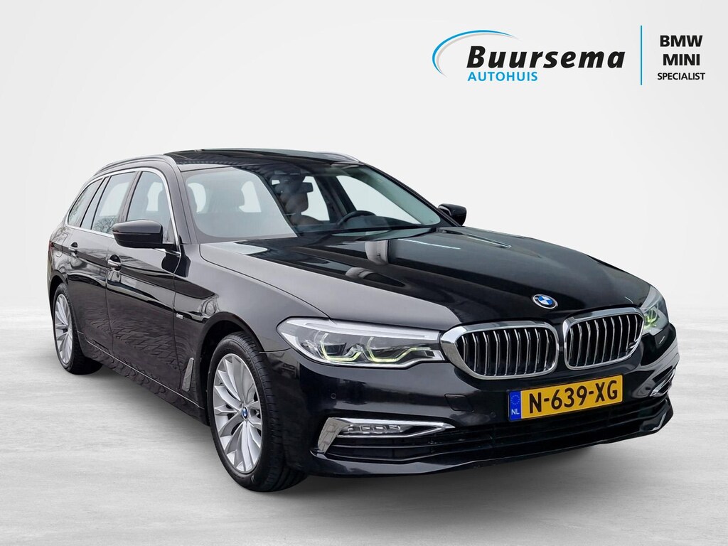 BMW 5-Serie 530d Luxury 530d High Exe | Luxury-line | Head-up Display | Panoramadak |