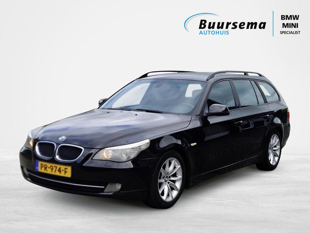 BMW 5-Serie Touring 520d Corporate Lease | Naviagtie Proffesional | Goed onderhouden | Bluetooth Tel | Zwartehemel