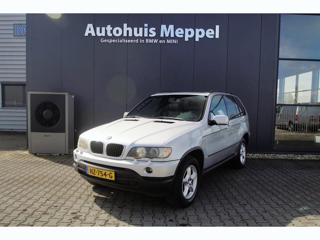 BMW X5 3.0d bijna Yountimer 25jaar | Trekhaak | Sportpakket | Automaat | Cruise Control | Xenon