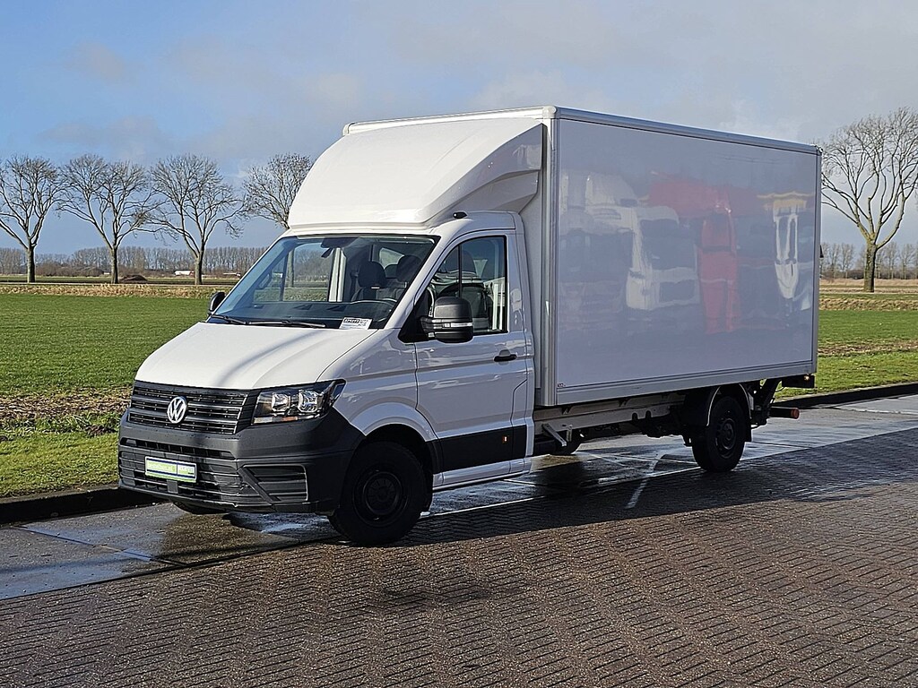 Volkswagen Crafter 35 2.0 TDI Bakwagen Laadklep Airco Zijdeur Spoiler Lat-om-Lat Betimmerd CruiseControl Carplay 140Pk Euro6!