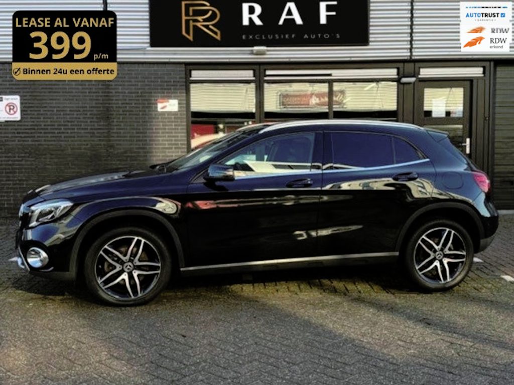 Mercedes-Benz GLA 220 Benzine ,Pano,Automaat,Cruise,Leer,Stoelverw,Klimaat control