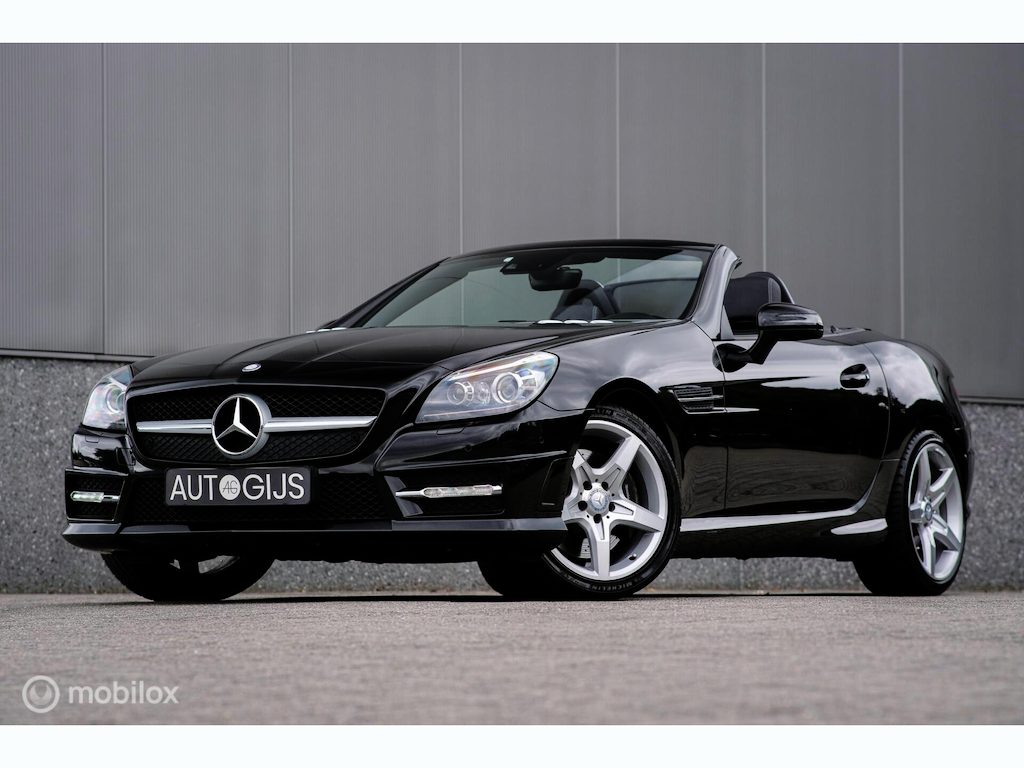 Mercedes-Benz SLK 350 AMG Line 306 PK | Panorama | Airscarf | Sportonderstel | LED | Ambiance | Cruise | Navi | Zeer mooi |