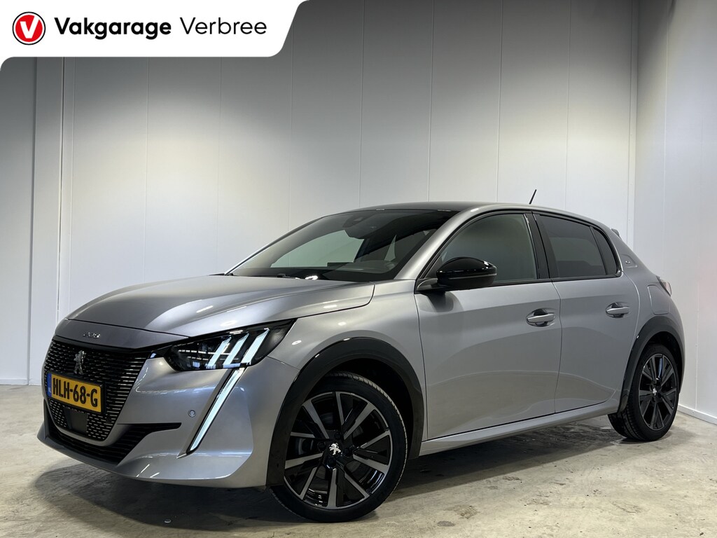 Peugeot 208 1.2 Turbo GT | Navigatie/Android/Apple Carplay | Adaptive Cruise control | Dealer onderhouden | PDC V+A | Achteruitrijcamera | LMV 17'' | Afn. trekhaak | Climate Control