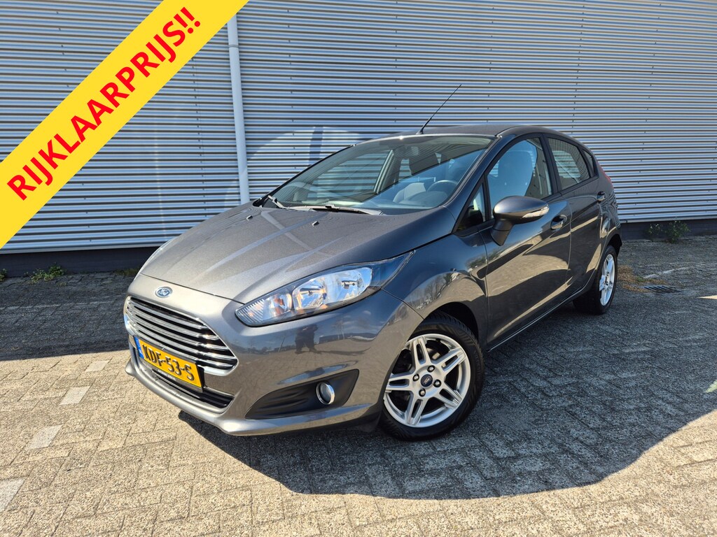 Ford Fiesta 1.0 Style Ultimate,Automaat,Airco, Lm velgen,Parkeersensoren,slechts 36.000KM!!!!