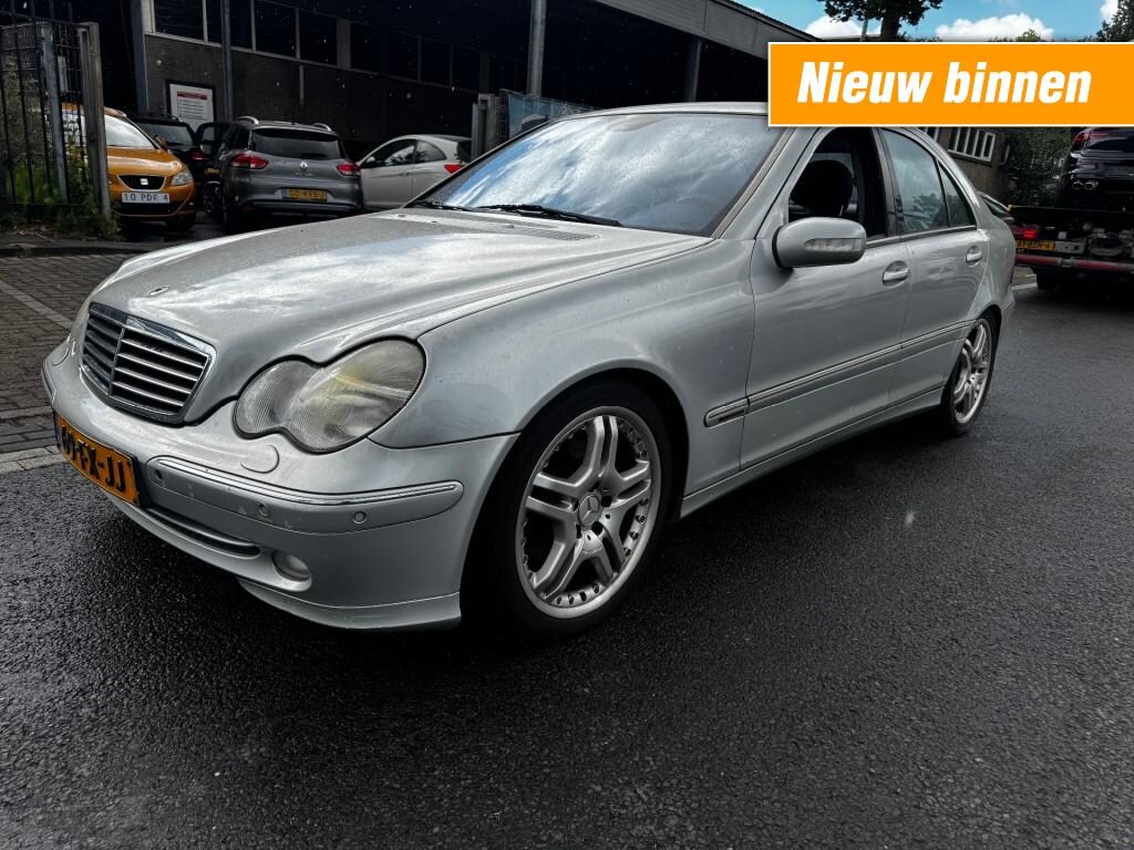 Mercedes-Benz C-klasse C240 Elegance LEER SCHUIFDAK MOTOR NOT GOOD