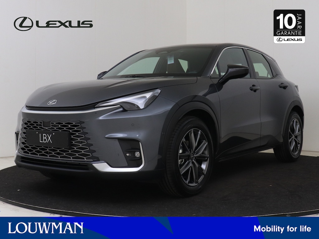 Lexus LBX Relax 2WD Advanced Pack | HUD | 360 Camera